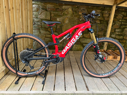 GasGas ECA 3 - Yamaha PW-X3, 250 W, 85 Nm, 720Wh Electric Mountain Bike - Red & White (All Sizes Available)
