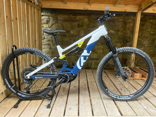Husqvarna Hard Cross HC3 2025 - Shimano EP6 630Wh - 29/27.5" Electric Mountain Bike