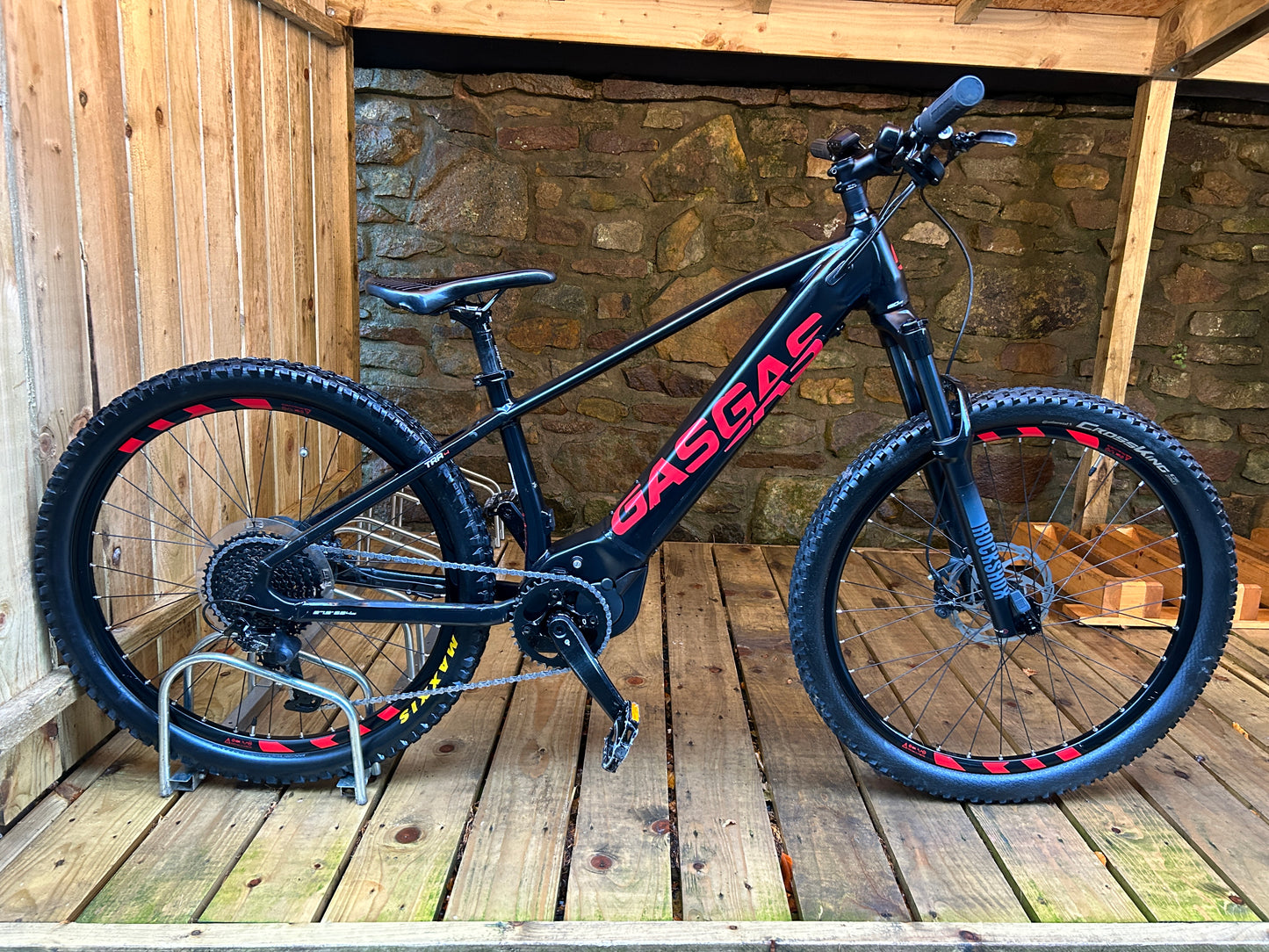 GasGas TRA 4 Hardtail Electric Mountain Bike in Black/Red (All Sizes Available)