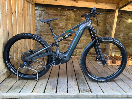 2025 Bianchi E-Vertic FX Type Pro - Rock Shox Zeb, 750Wh Battery - Flagship Electric Mountain Bike in All Sizes