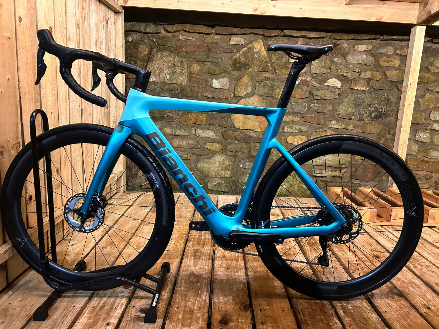 Bianchi E-Oltre Ultegra Di2 2x12Sp X30 Electric Road Bike - Mahle X30 Drive unit, 40Nm, 250W