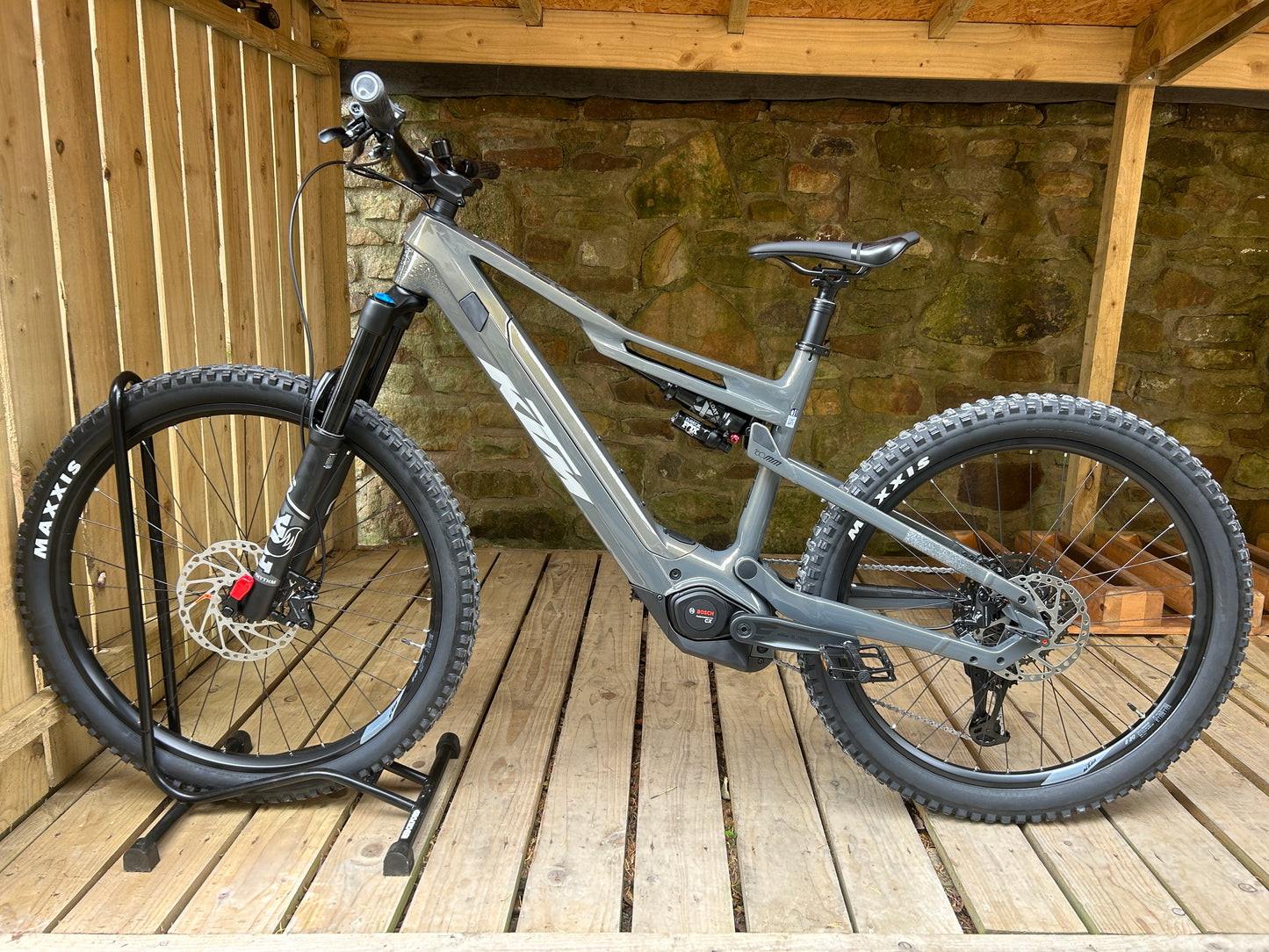 KTM Macina Kapoho 8971 DI2 - 29 /27.5 Wheel Electric Mountain Bike - 800Wh Battery